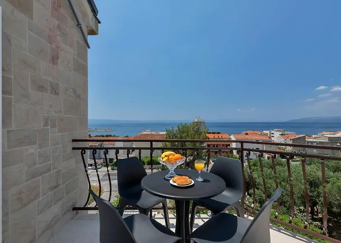 Ivan Sea View Apartment Makarska