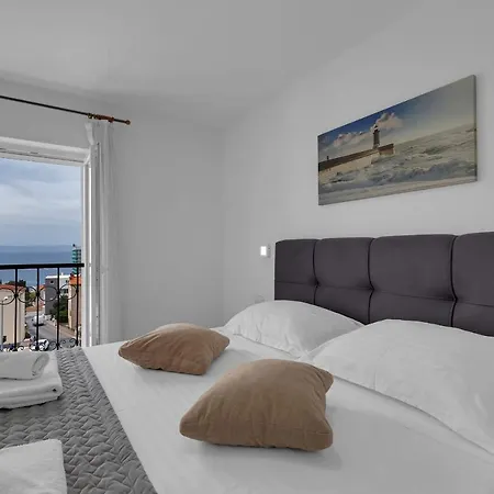 Apartament Ivan Sea View *